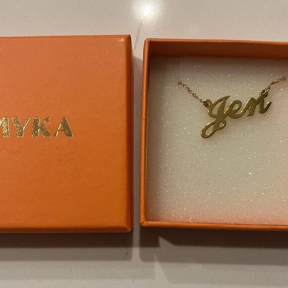 MYKA Personalized Cursive Name Necklace "Jen" - Picture 2 of 4